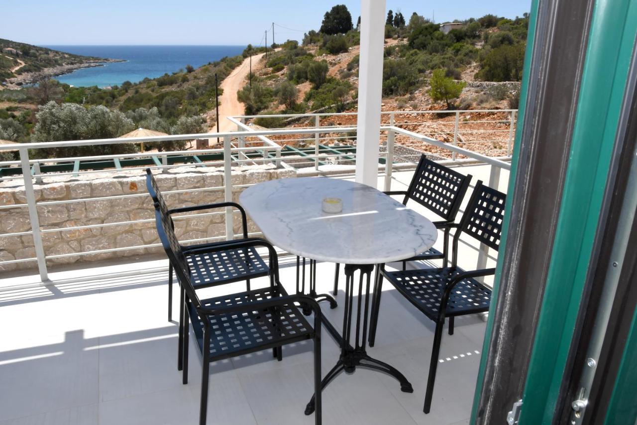 Karinta Bay Apartments מראה חיצוני תמונה