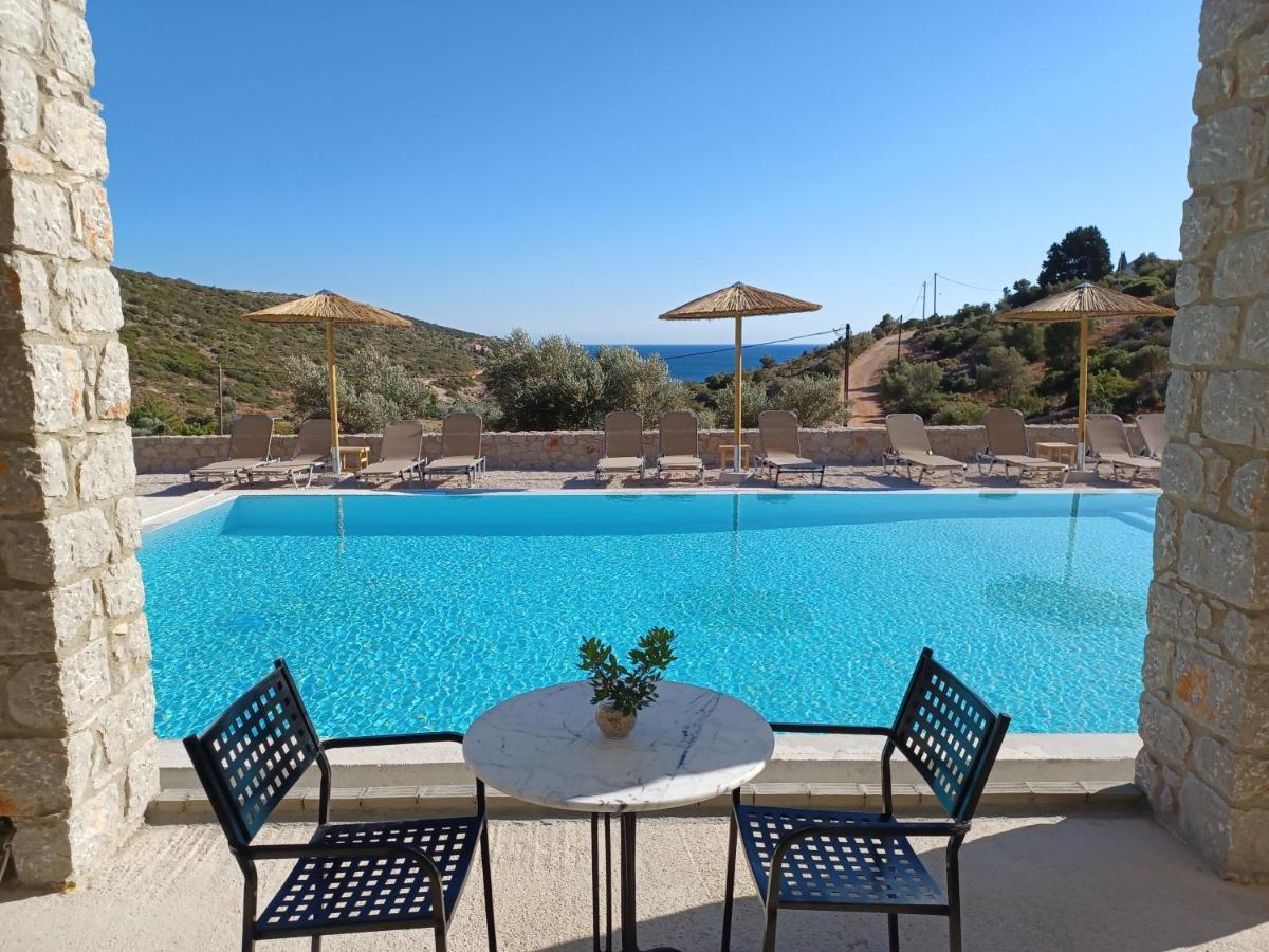 Karinta Bay Apartments מראה חיצוני תמונה