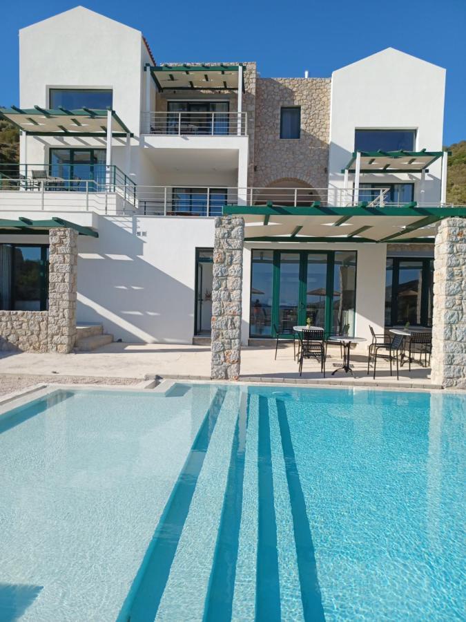 Karinta Bay Apartments מראה חיצוני תמונה